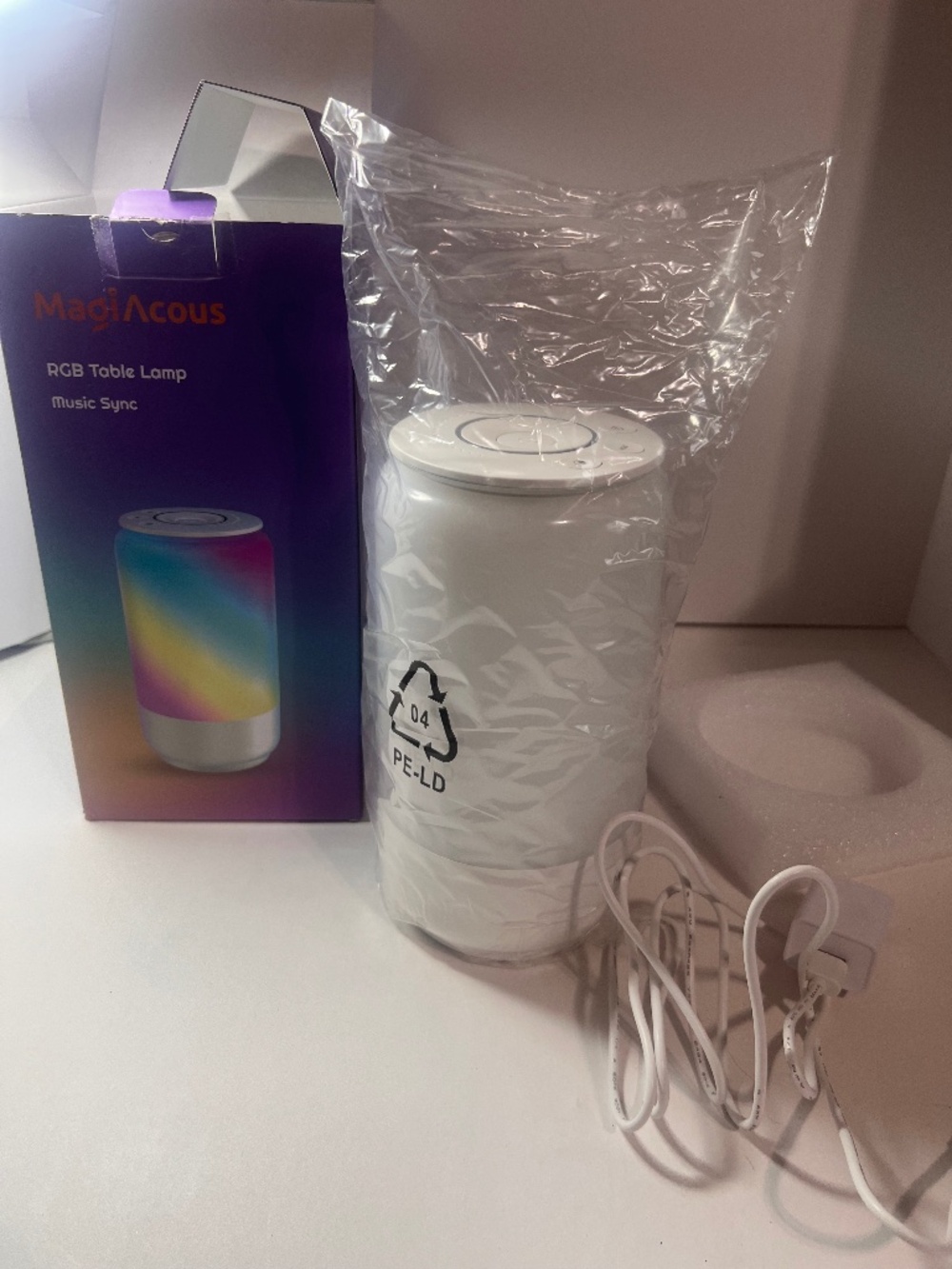 RGB Table Music Sync Lamp Magic Acous. It has different color settings - Picture 3 of 15